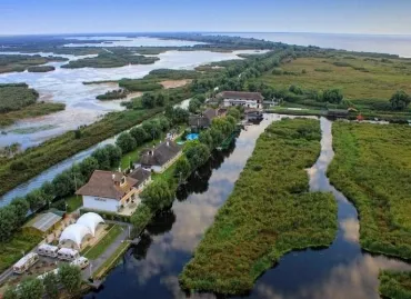 Holbina - Trei Bibani, Romania / Delta Dunarii / Dunavatu de Jos