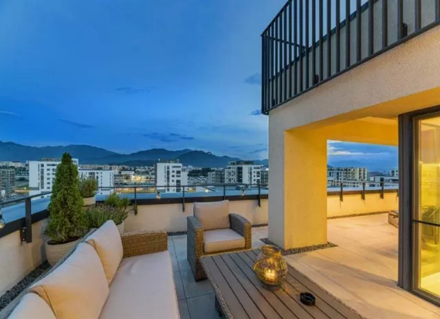 Apartments Mk