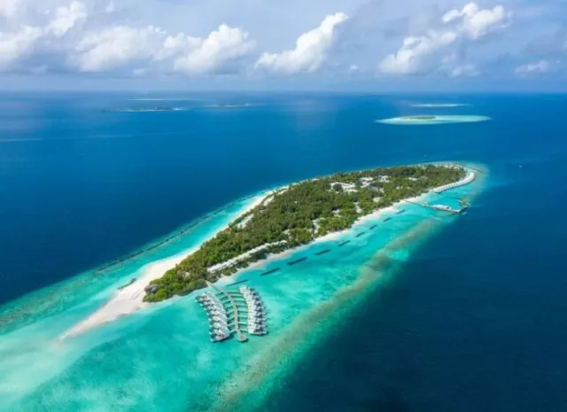 Hotel Dhigali Maldives - A Premium All-inclusive Resort