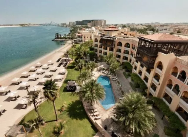 Hotel Shangri-la Qaryat Al Beri