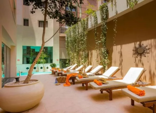 Dellarosa Hotel Suites And Spa