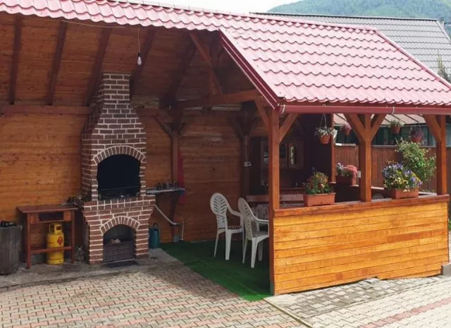 Casa Cristalina & Dumi