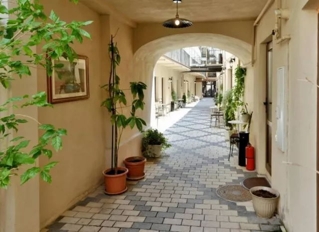 Hotel Palace Safrano Cmp