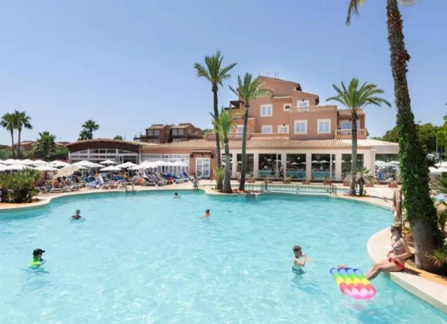 Aparthotel Cuidad Laurel