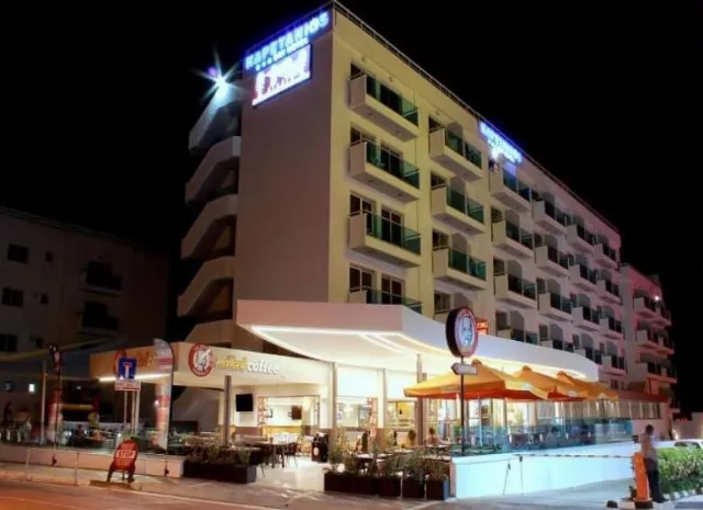 Hotel Kapetanios Bay