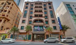 Hotel Golden Tulip Al Barsha, United Arab Emirates / Dubai / Dubai City Area