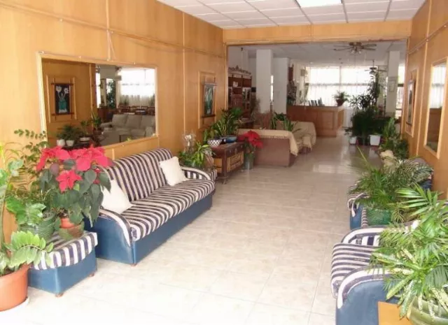 Mariela Hotel Apartments