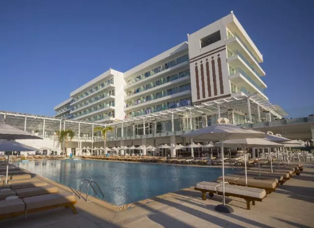 Hotel Constantinos The Great Beach