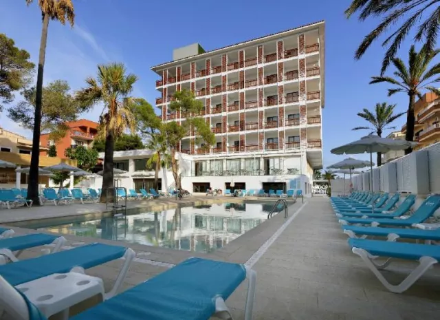 Hotel Caleia Talayot Spa