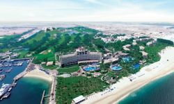 Hotel Ja Beach, United Arab Emirates / Dubai / Dubai Beach Area