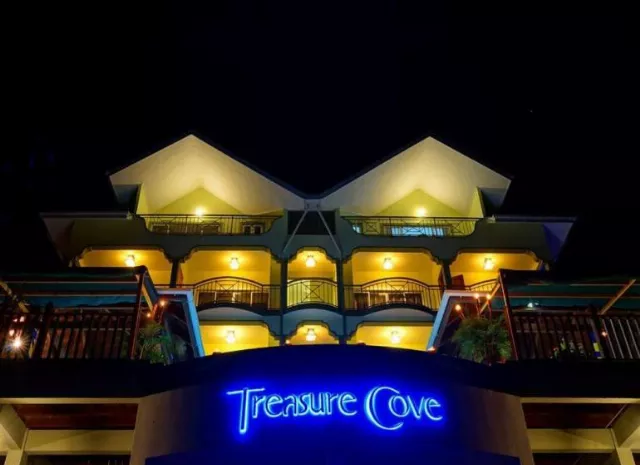 Hotel Treasure Cove