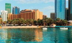 Hotel Sheraton Abu Dhabi Resort, United Arab Emirates / Abu Dhabi