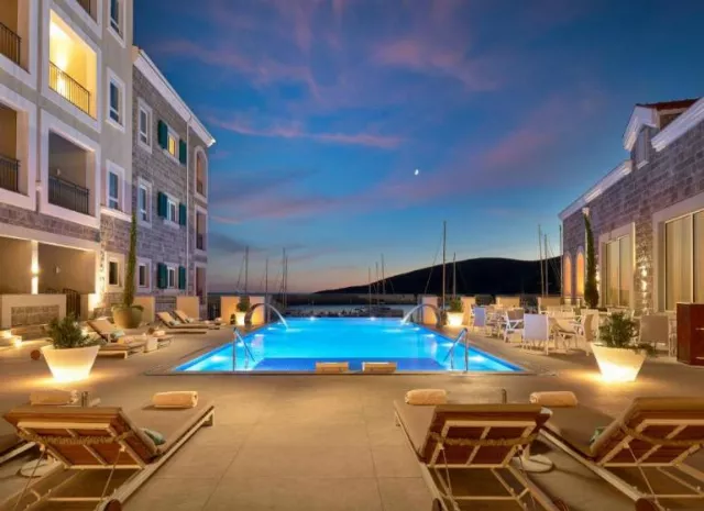 Hotel The Chedi Lustica Bay