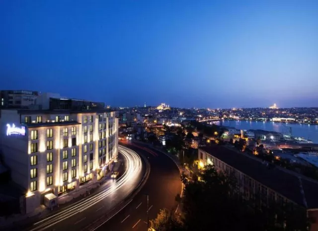 Hotel Radisson Blu Pera