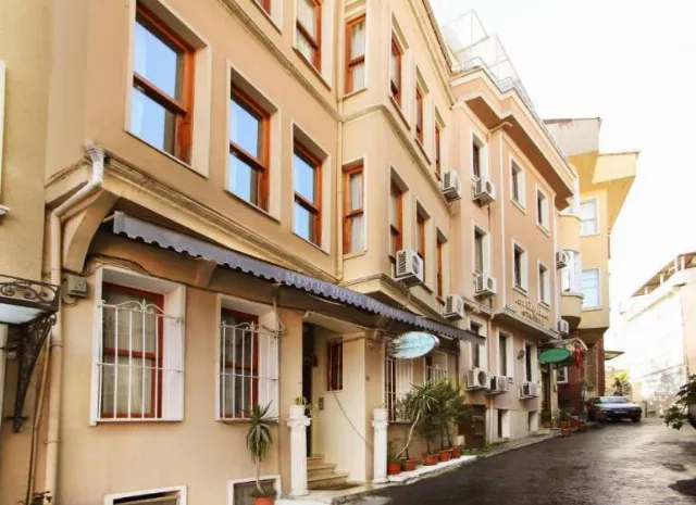 Hotel Theodian