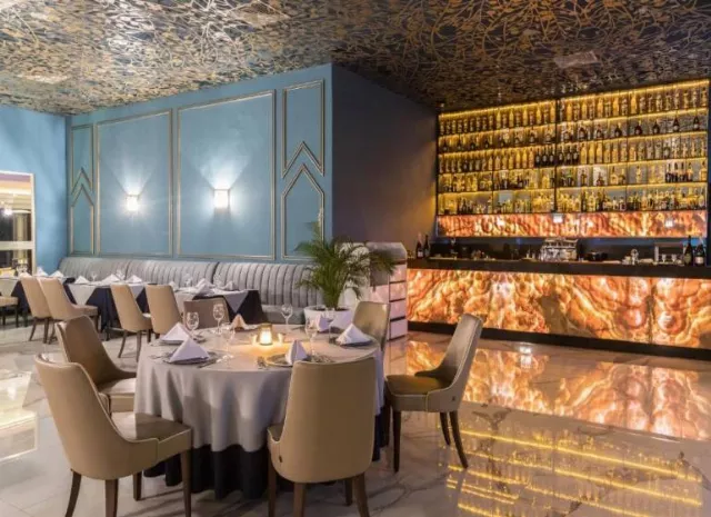 Hotel Savoy Le Grand
