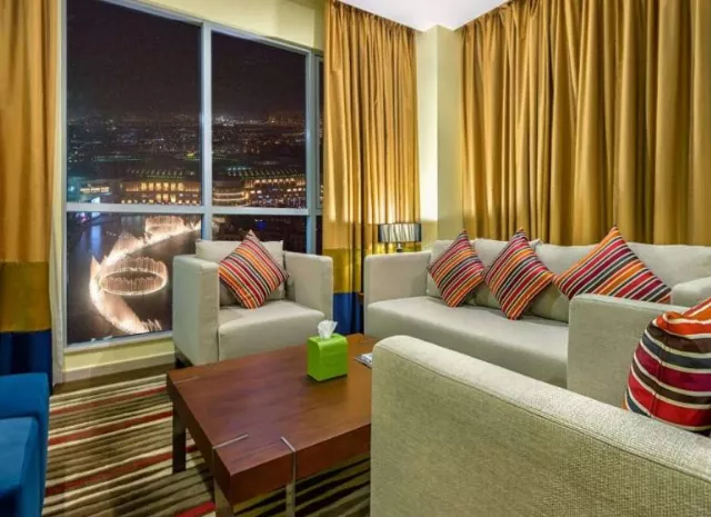 Hotel Ramada By Wyndham Downtown Dubai