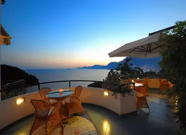 Il Pino, Italia / Praiano