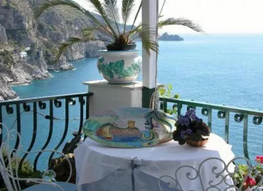 La Perla, Italia / Praiano