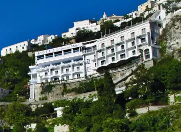 Voce Del Mare, Italia / Vietri