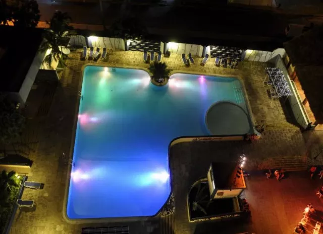Hotel Sunbeach