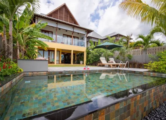 Hotel Ja Enchanted Waterfront Seychelles