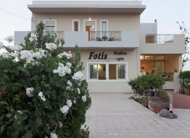 Studios And Apartments Fotis