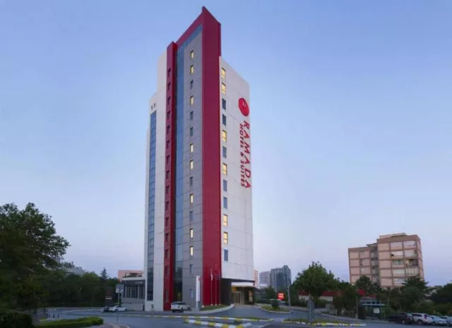 Hotel Ramada Suites Istanbul Atakoy