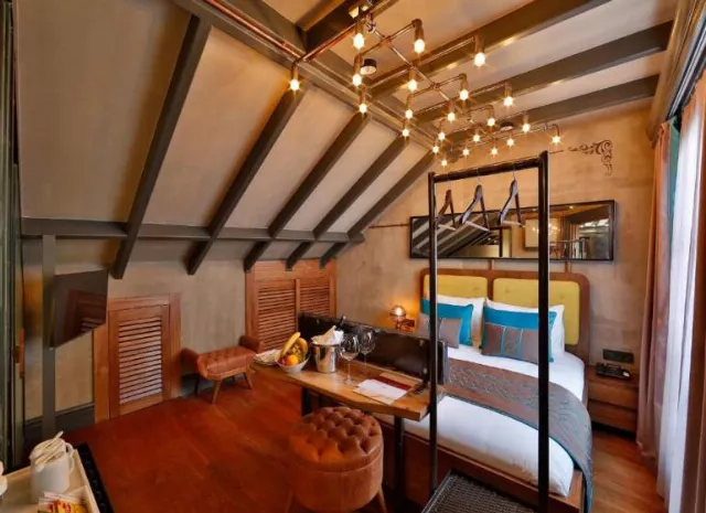 Hotel Sanat Pera