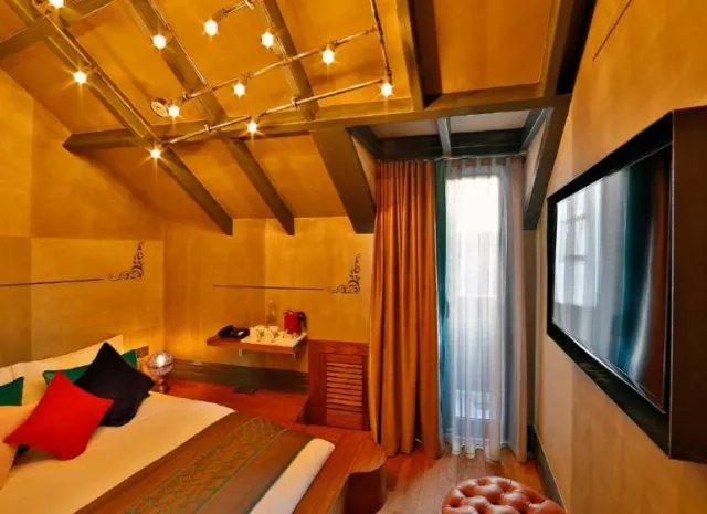 Hotel Sanat Pera