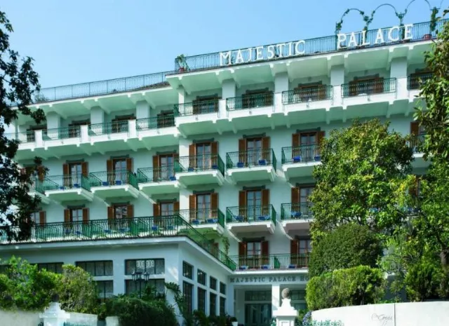 Hotel Majestic Palace