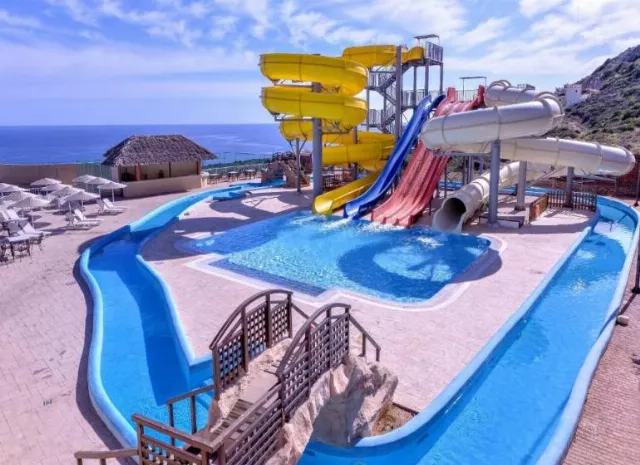 Hotel The Village Resort And Waterpark