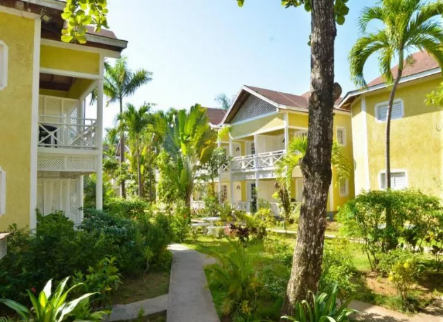 Hotel Merrils Beach Resort Ii