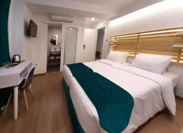 Hotel Athenian Montaza