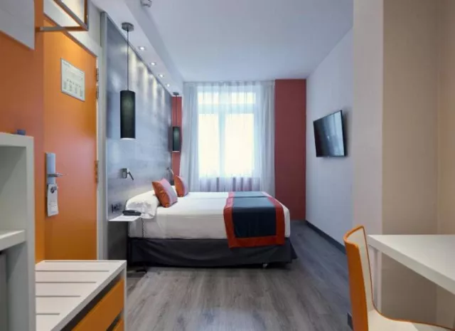Hotel Catalonia Mikado