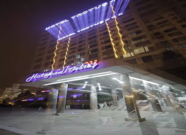 Hotel Trotus