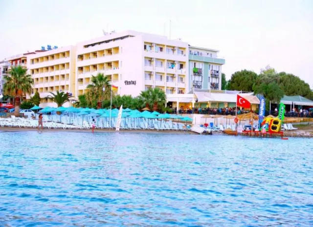 Tuntas Beach Hotel Altinkum