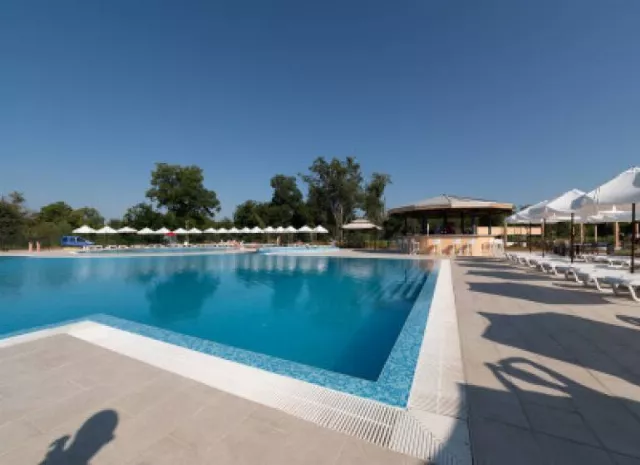 Hotel Aheloy Beach Club