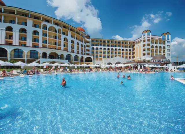 Hotel Alua Helios Bay