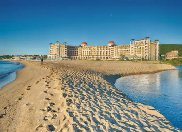 Hotel Alua Helios Bay