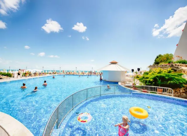 Hotel AluaSun Helios Beach