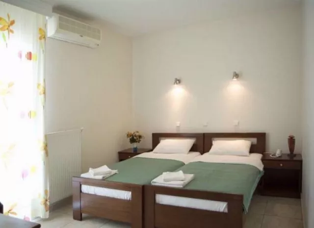 G.l. Hotel