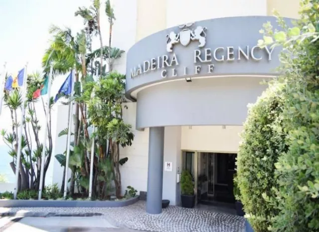 Madeira Regency Cliff