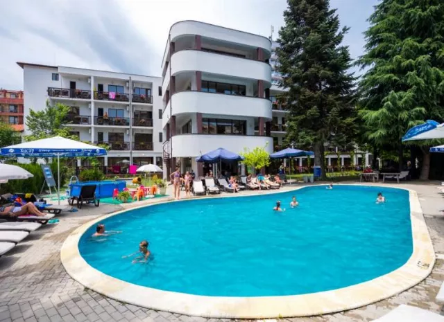 Hotel Villa Mare/ Iglika