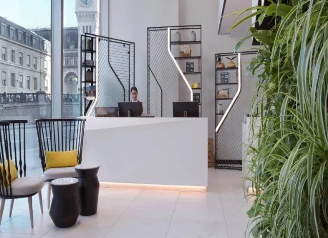 Courtyard By  Marriott Paris Gare De Lyon