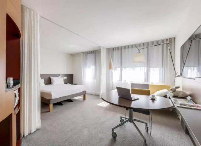 Novotel Suites Paris Nord 18eme