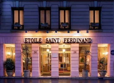 Etoile Saint Ferdinand By Happyculture, Franta / Paris