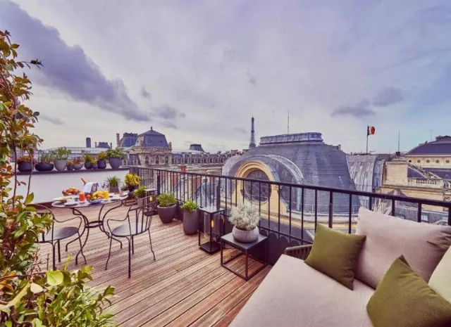 Hotel Grand Du Palais Royal