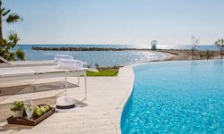 Lebay Beach Hotel, Cipru / Zona Larnaca / Larnaca