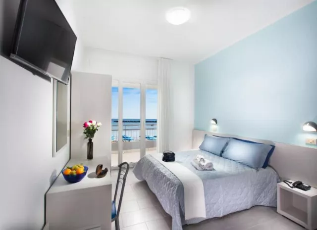 Platinum Hotel